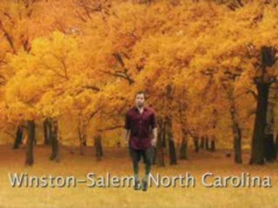 La Copine de Matt Harding : Dancing Matt !