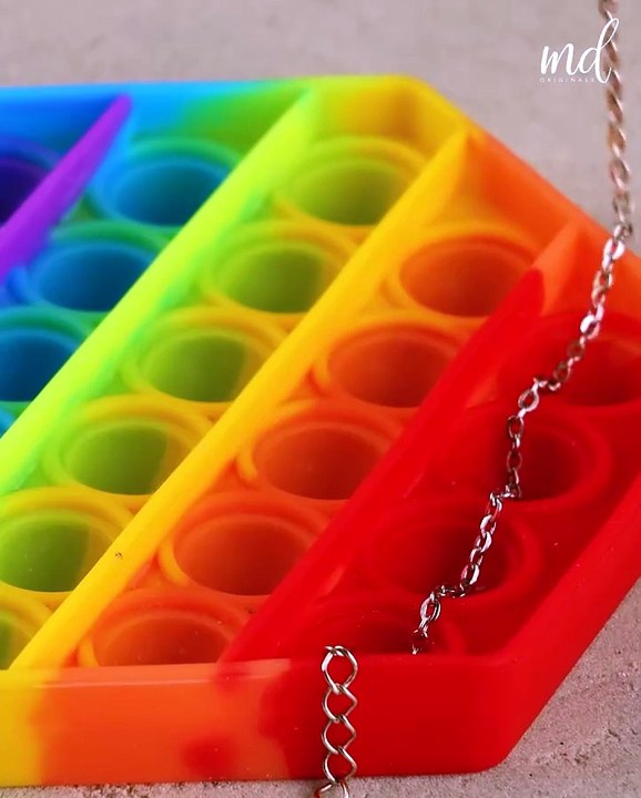 Casting metal in kinetic sand is so satisfying! ✨