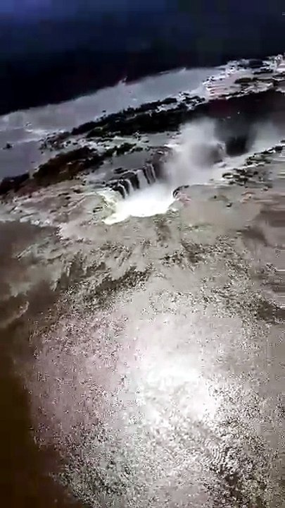 CATARATAS DEL IGUAZU,VISTA AREA DESDE ARGENTINA