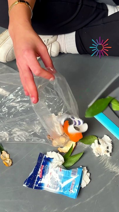 This sweeping hack saves so much time🧹✨