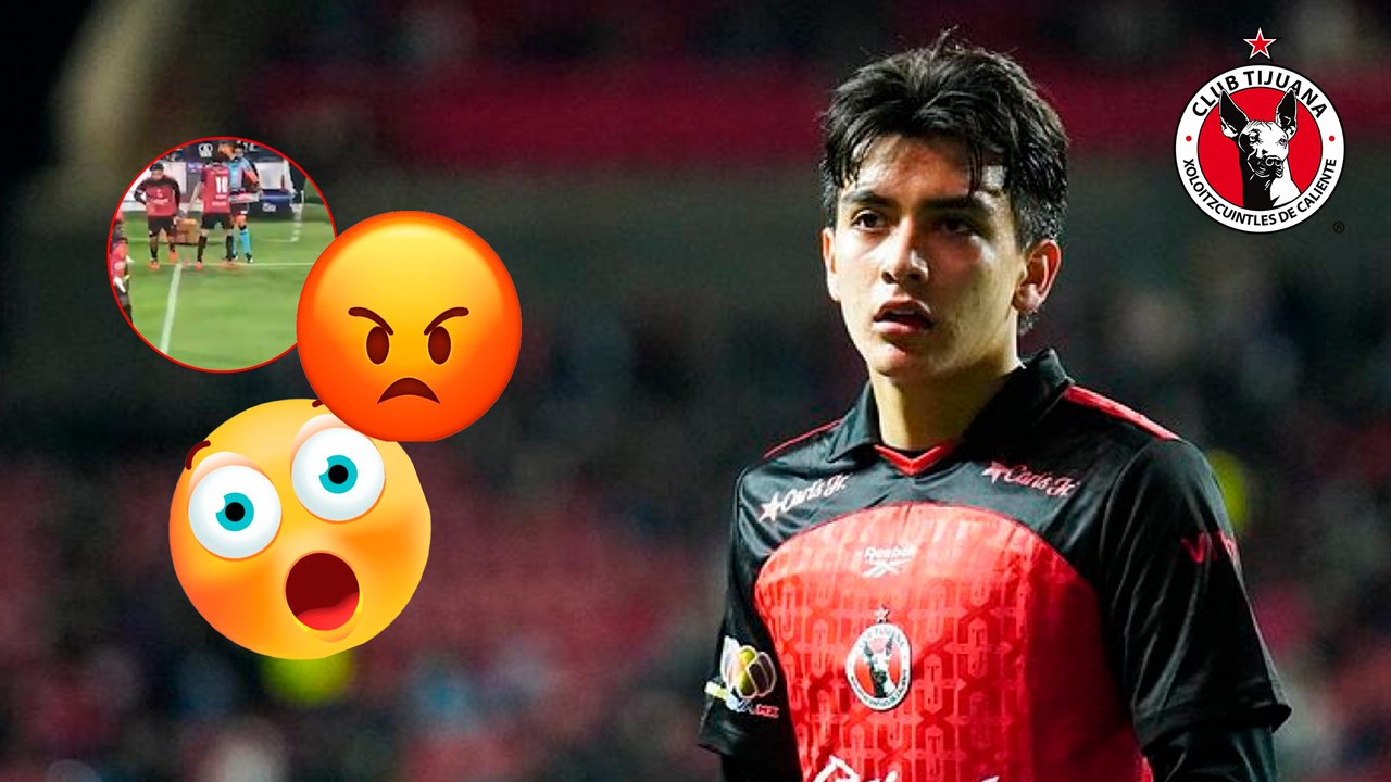 Gil Mora recibe una dura despedida al salir del campo tras el Xolos vs San Luis