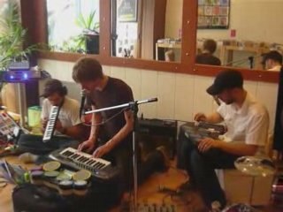 In denial (toy set caf&diskaire) feat Low Cost  Music