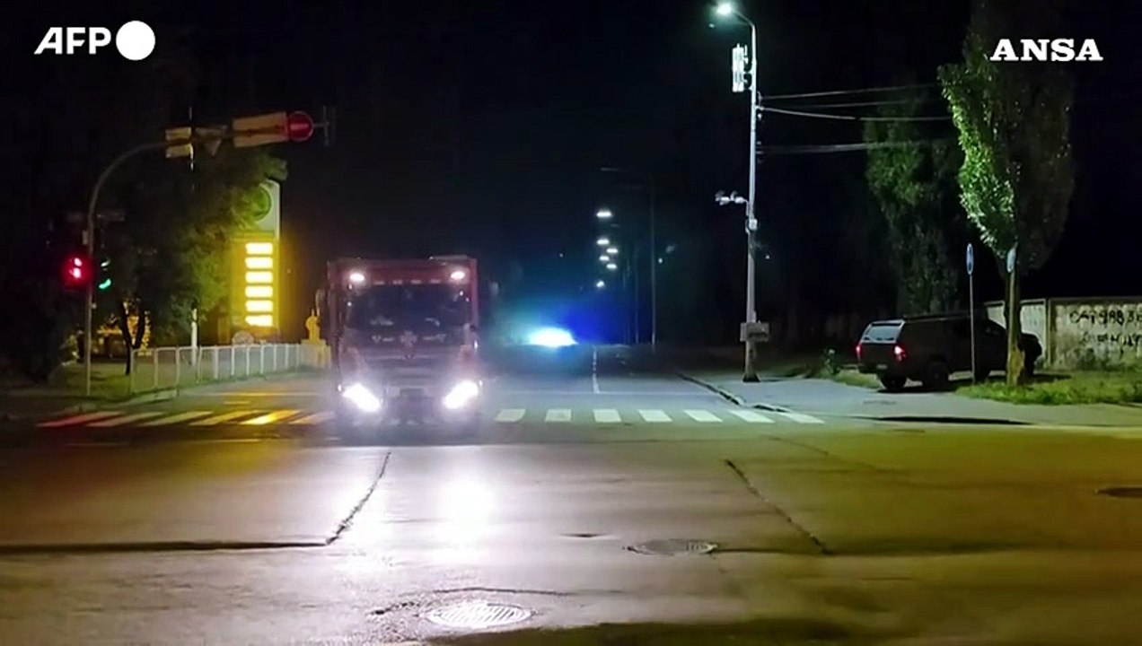 Raid russo su Kiev, esplosioni e fiamme investono la capitale ucraina