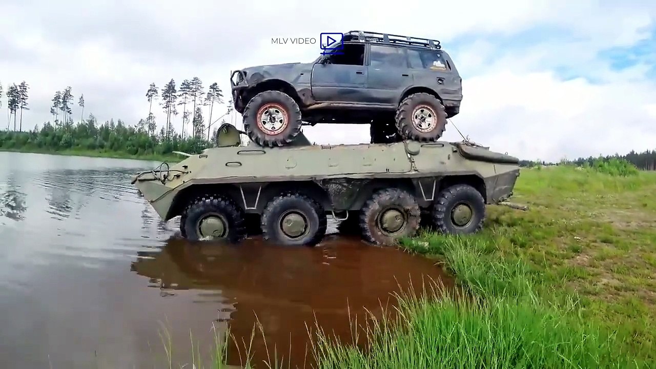 amphibious vehicle