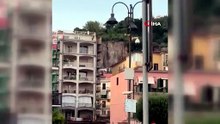 İtalya'da korkutan deprem! Binalar hasar gördü, elektrikler kesildi