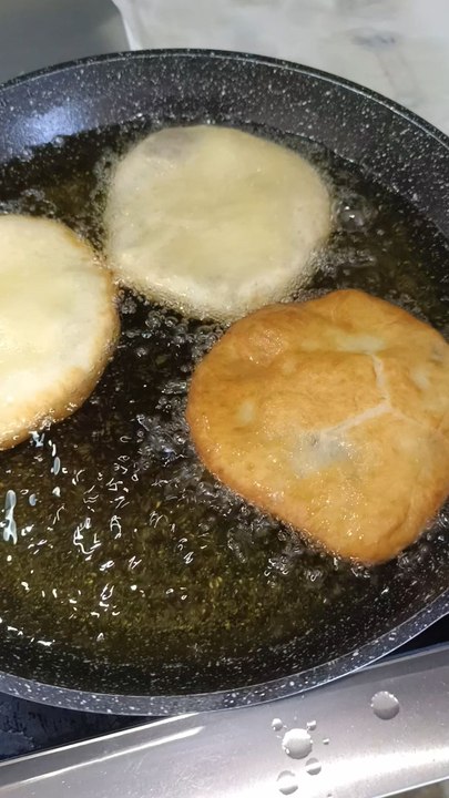 🥟 Hot Fried Meat Pies (Belyashi) – for your taste and your soul.
