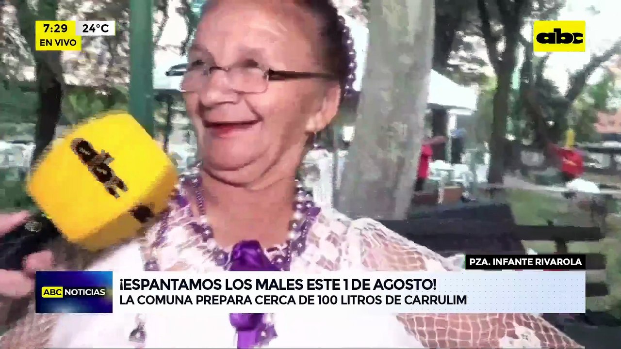 Carrulim en la plaza Infante Rivarola