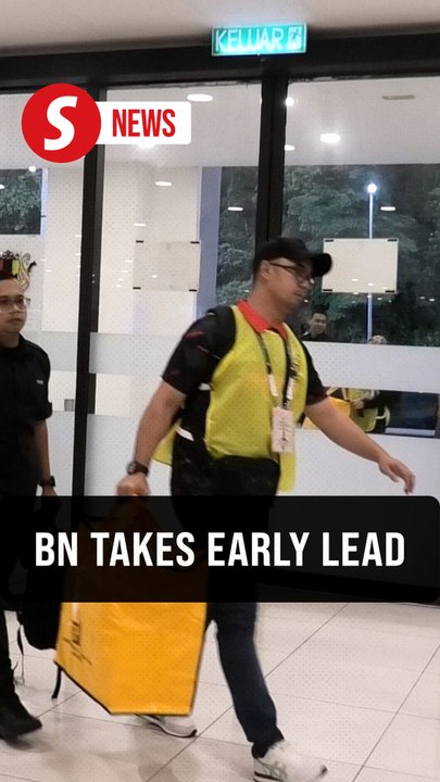 Negri polls: BN takes early lead after ballots counted and arrive at tallying centres
