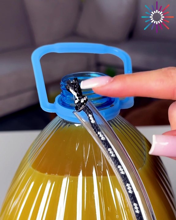 Quick juice transfer trick 🍊