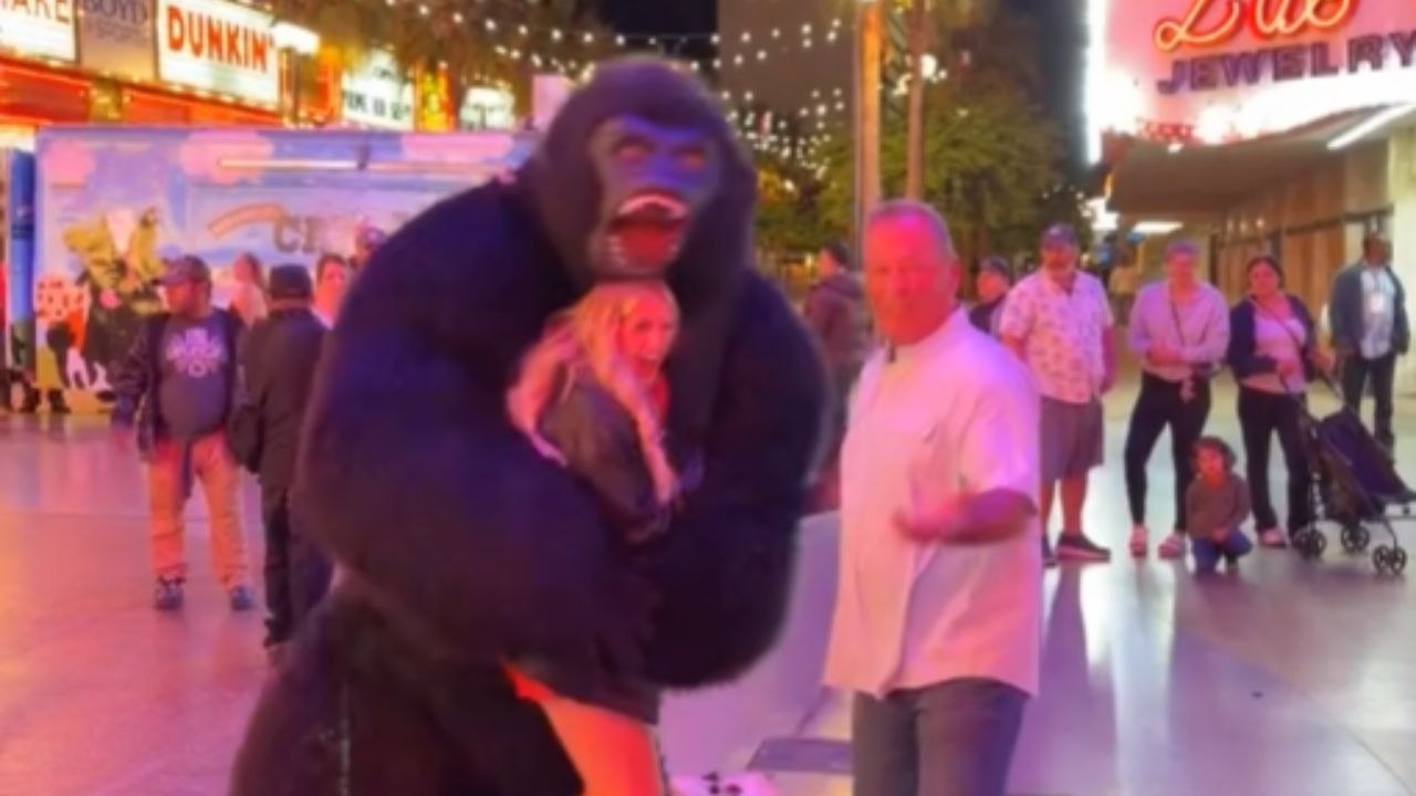 Costumed Donkey Kong Lifts A Woman And Twirls Her In Las Vegas