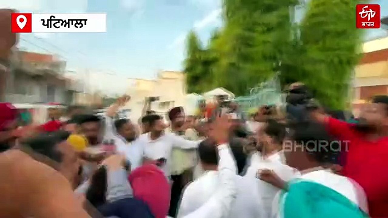 'ਰਾਜਾ ਕੋਈ ਰੱਬ ਨਹੀਂ ਹੈ', ਮਦਨ ਲਾਲ ਜਲਾਲਪੁਰ ਘਰ ਪੁੱਜੇ ਸਾਬਕਾ CM ਚੰਨੀ ਸਣੇ ਕਈ ਲੀਡਰ