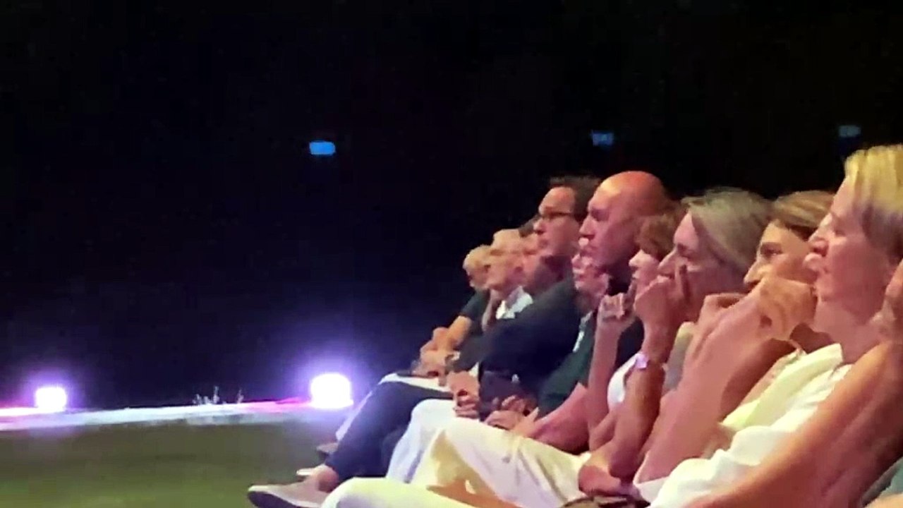 Pula, Fiorella Mannoia canta "Fabrizio e Ivano" e conquista la Forte Arena