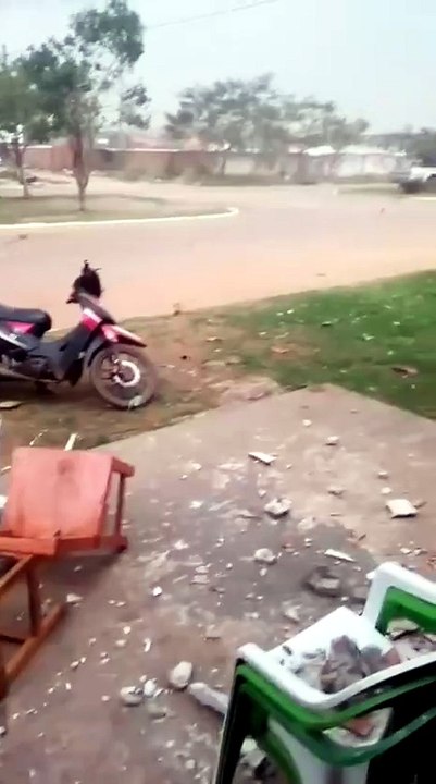 Vientos fuertes causan destrozos en Concepción