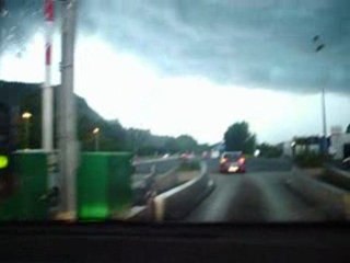 Orage sur la route de grenoble