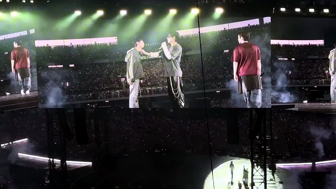 BTS ARIRANG CONCERT DYNAMITE PERFORMANCE