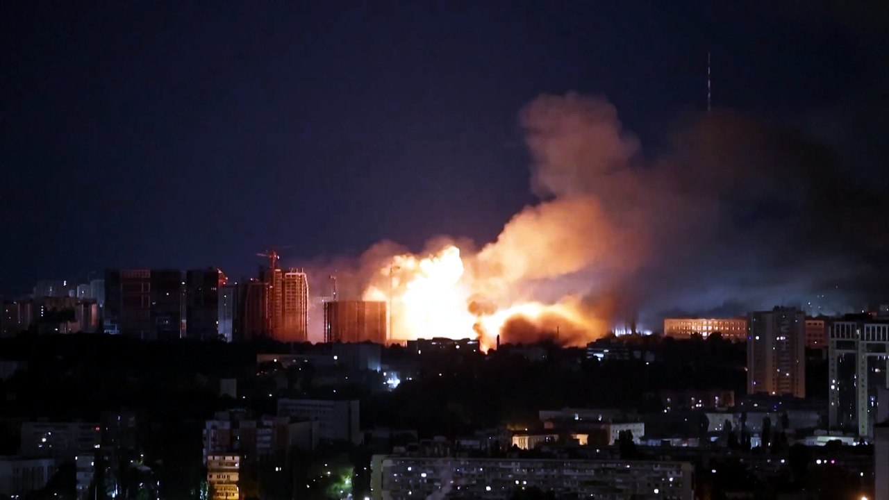 Russia pounds Kyiv with missiles, killing several people