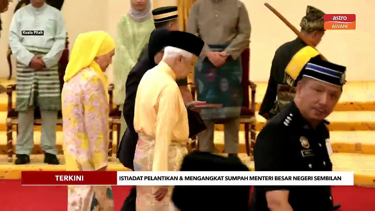 Ketibaan Tuanku Muhriz di Balairung Seri, Istan...