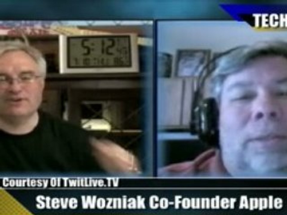 Apple Co-Founder Steve Wazniak in for Line 3G iPhone Techy2