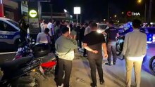 Düğünde oyun havası dehşeti: Şarkıyı beğenmeyen 2 grup birbirini bıçakladı!