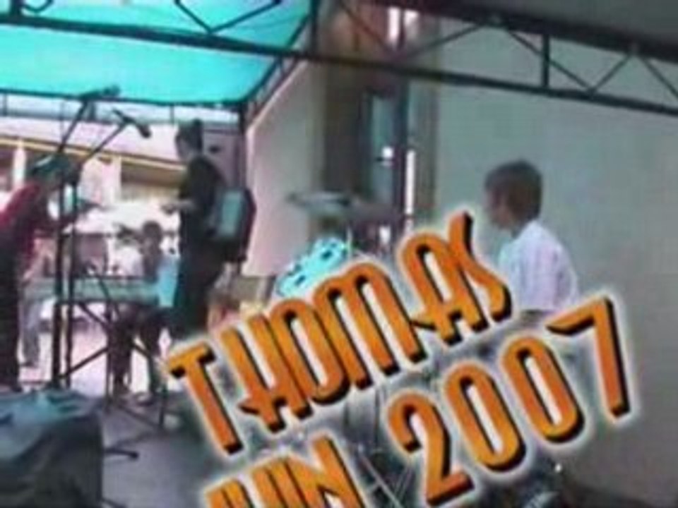 Thomas à la batterie