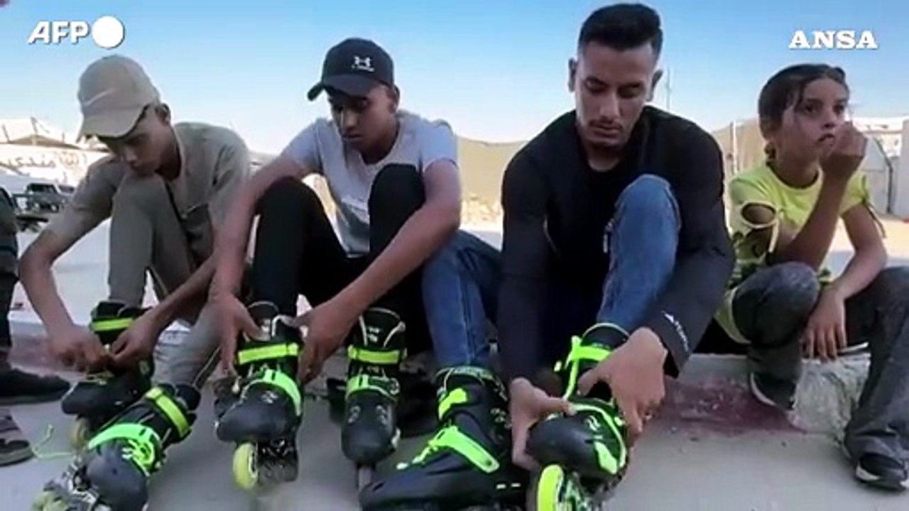 Sui pattini tra le rovine di Gaza: quando lo sport diventa una fuga dalla guerra