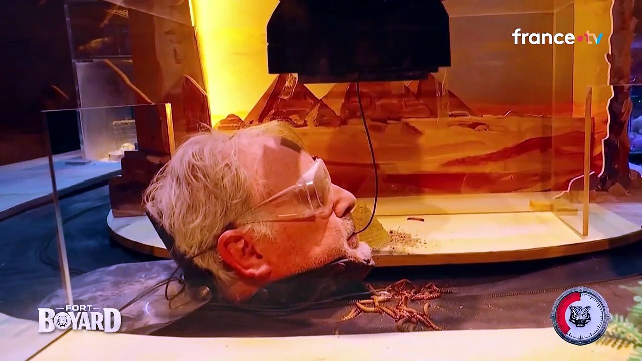 VOICI - Fort Boyard :  Philippe Risoli : "C'est abominable"