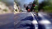 Sürücüler Yangın Tüpleriyle Koştu: Muğla’daki Araç Yangını Trafiği Felç Etti