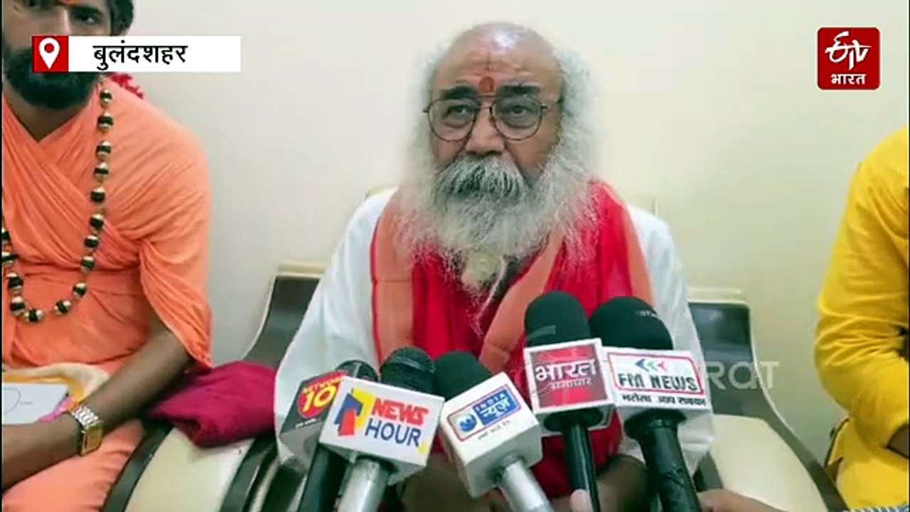 "राहुल के नेतृत्व वाला रावण का कुनबा", सनातन के अपमान पर भड़के आचार्य प्रमोद कृष्णम, कहा- विपक्ष में कोई खर-दूषण तो कोई कुंभकर्ण...