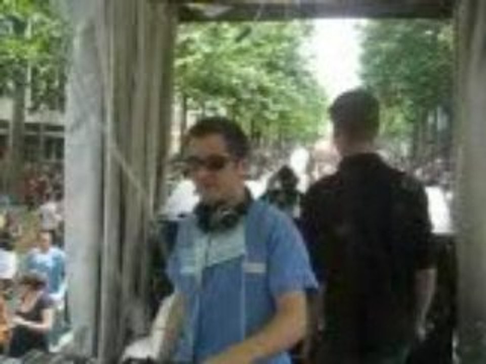 DJ Grégory K. @ Marche des Fiertés de Paris 2008 [Extrait]