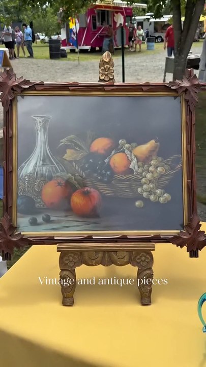 The Art of Thrifting: Adding Vintage Charm to Your Decor