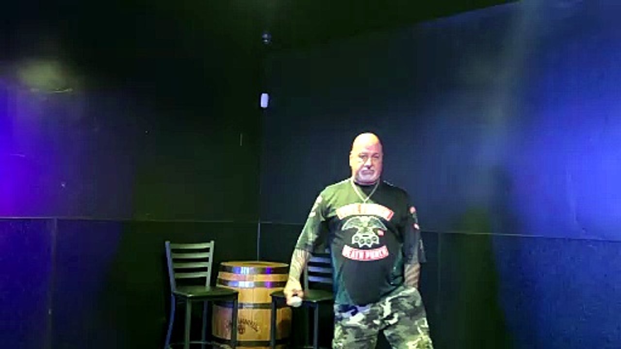 FIVE FINGER DEATH PUNCH - TIME (PERFORMED LIVE AT THE WESTERNER)