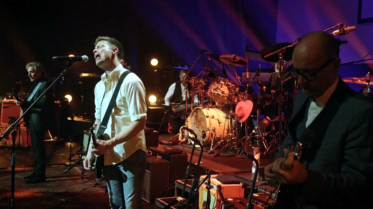 Need Your Love So Bad (Little Willie John cover) with Jonny Lang - Mick Fleetwood & Friends (live)
