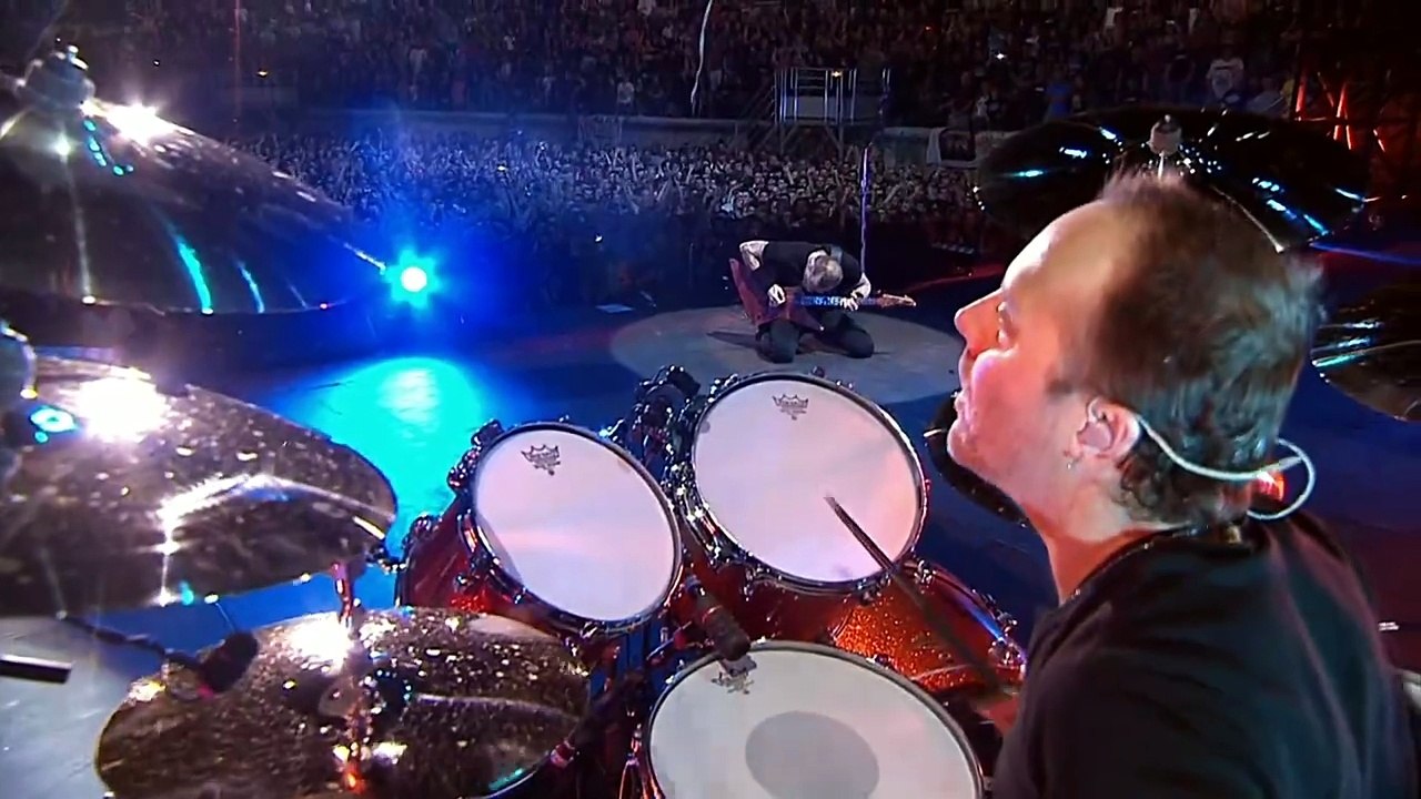 Enter Sandman  - Metallica (live)