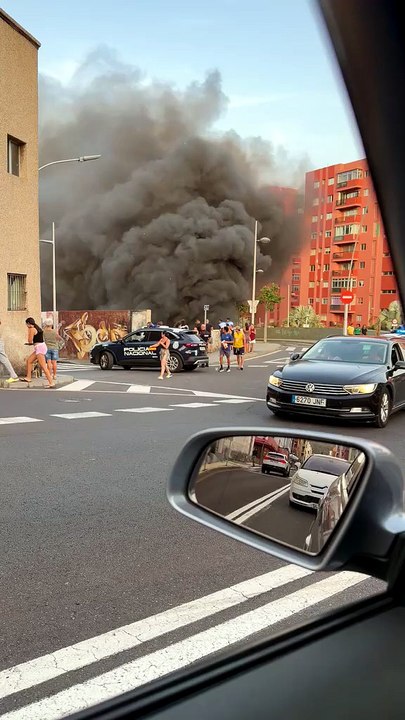 Incendio en Avenida Venezuela, Santa Cruz