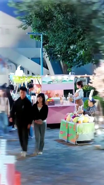 My Street Vendor Girlfriend Is Actually The Richest Man's Daughter