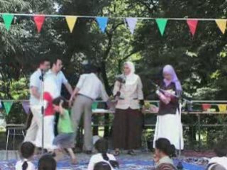 Spectacle des élèves de la mosquée de Lyon 2008 - P3-