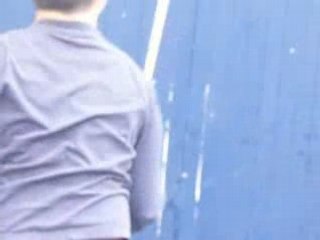 délire sur une porte de garage