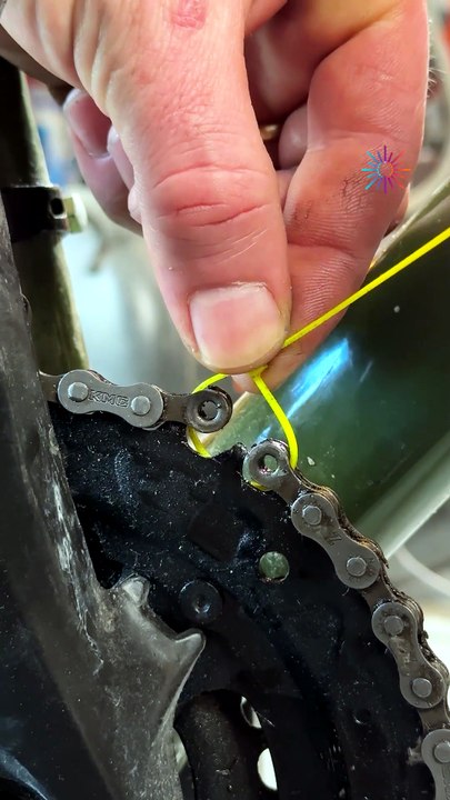 How to fix a broken bike chain