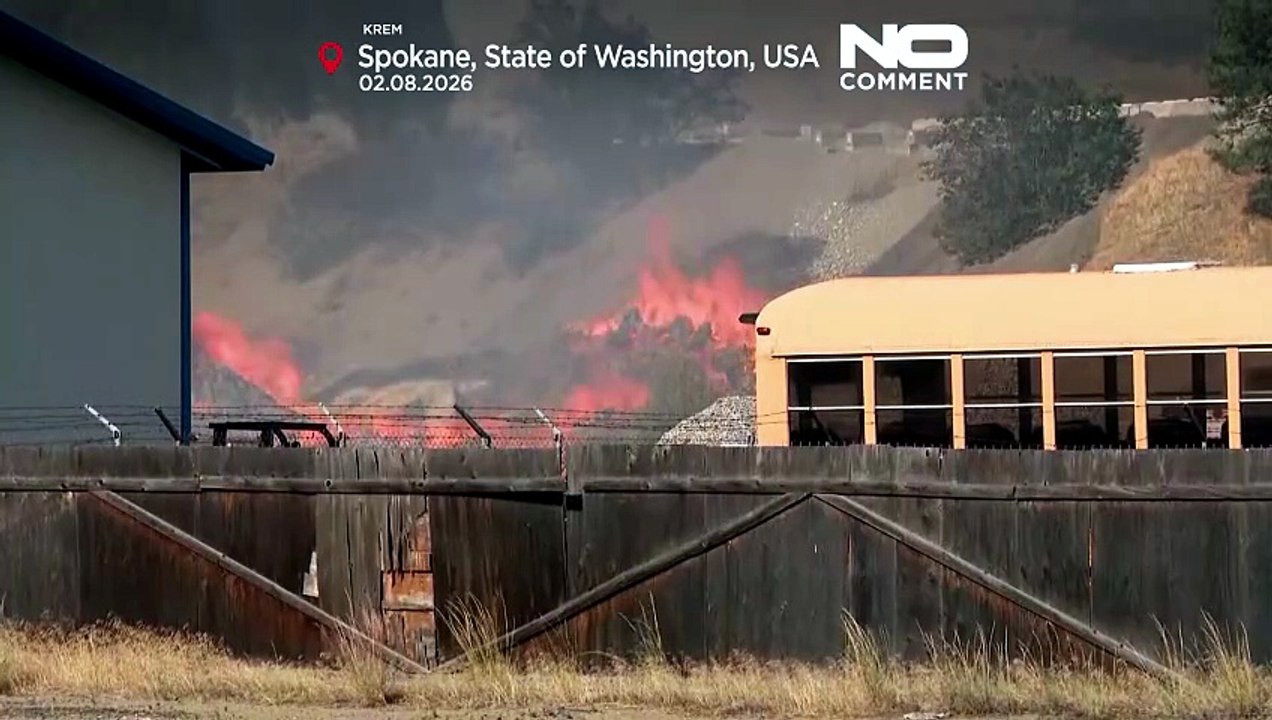 Erdőtüzek százával rombolják a házakat Spokane, Washington közelében