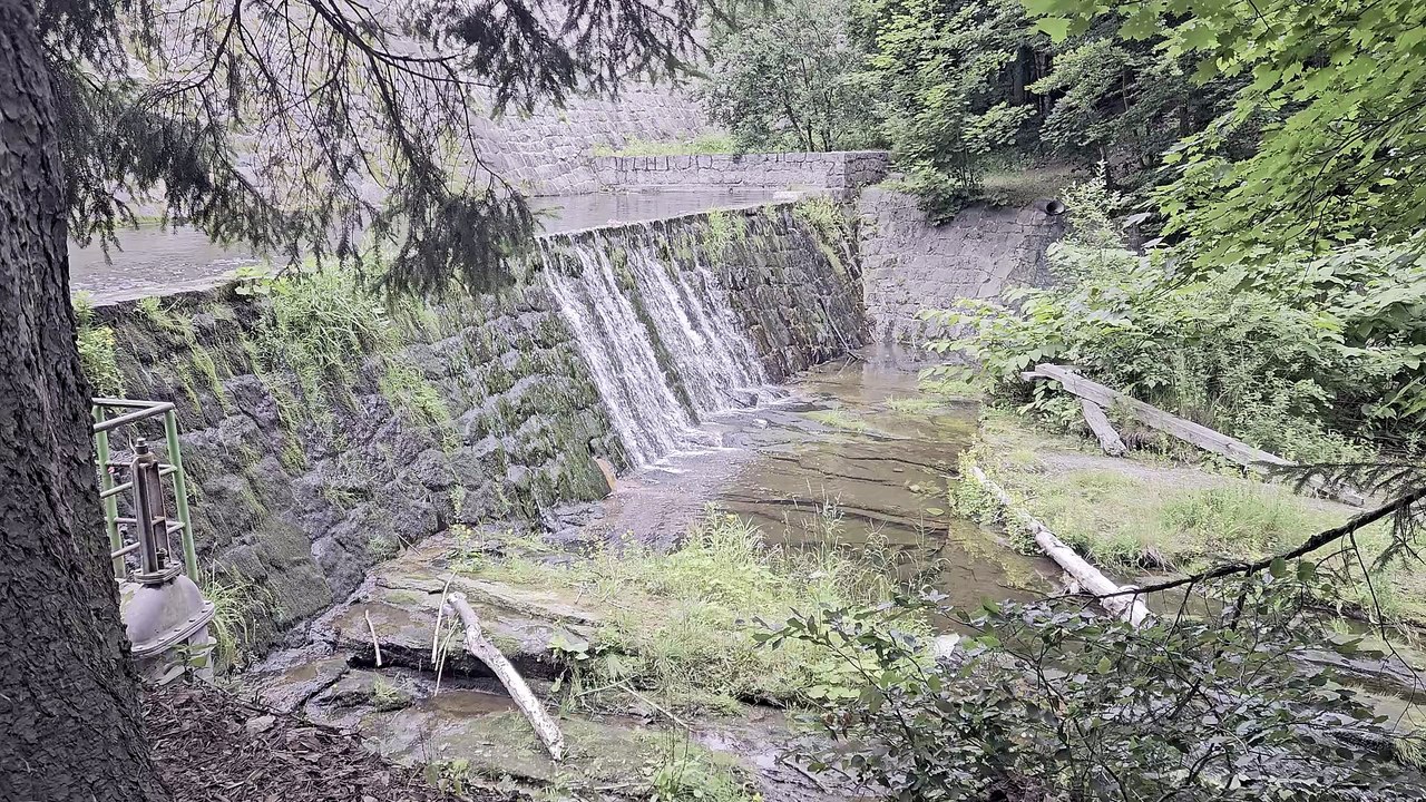 Zapora na Łomnicy w Karpaczu