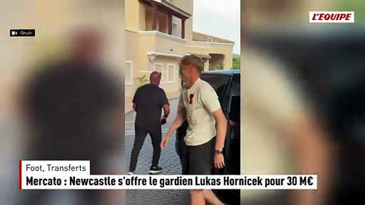 Mercato : Newcastle s'offre le gardien Lukas Hornicek pour 30 M€ - Foot - Transferts