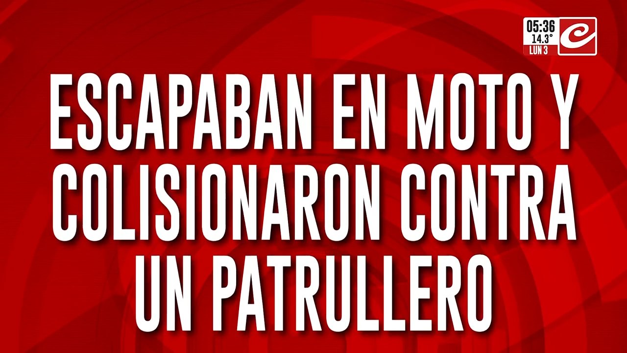 Persecución y choque: delincuentes escapaban en moto y fueron atropellados por un patrullero