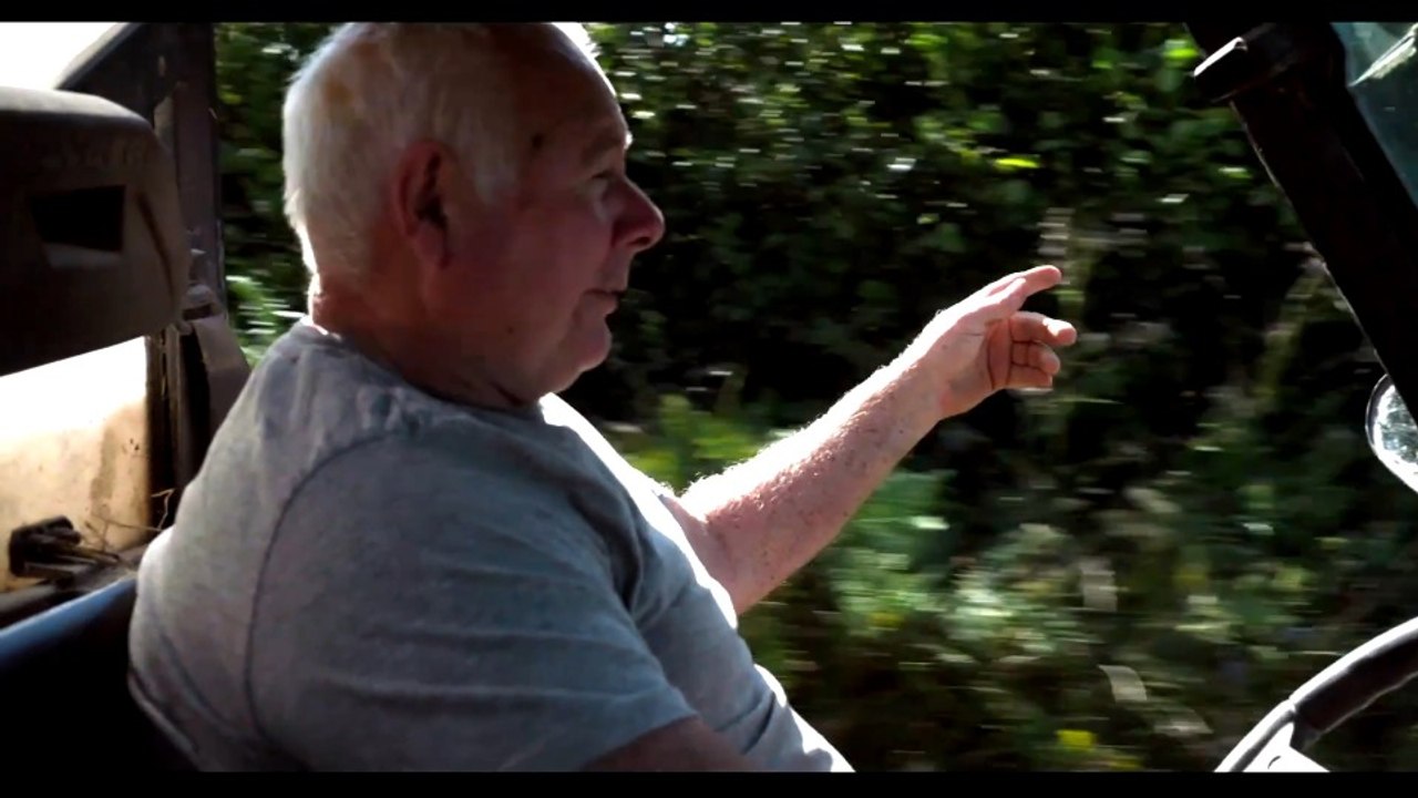 Derek vs Derek - Trailer (English) HD