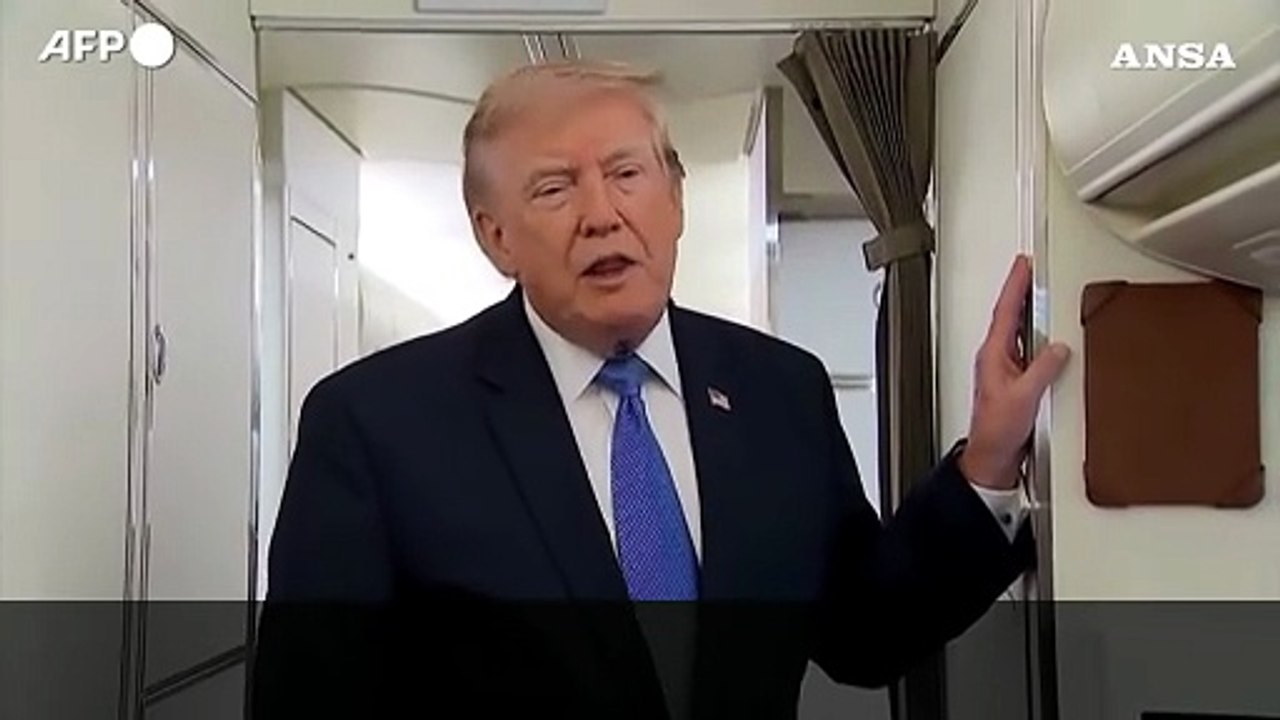 Trump: "Nuovi colloqui di negoziazione con l'Iran"