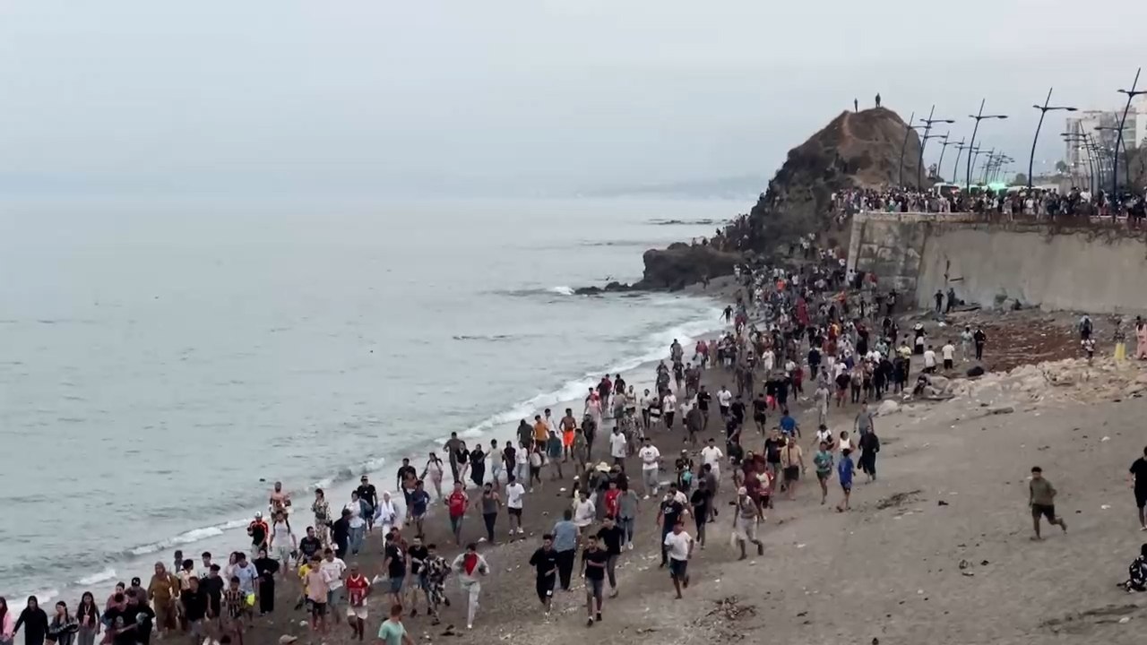 Ascienden a casi 90 los fallecidos por la crisis migratoria en Ceuta