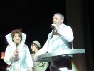 Bernard chanteur des Concerts Roannais - Mars 2008 030