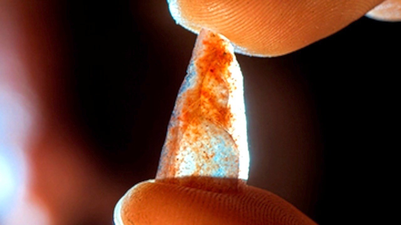 Earliest European Bow Evidence Reassessed