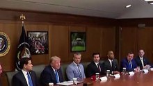 Wojna na Bliskim Wschodzie. Trump: nowe rozmowy z Iranem ruszą w poniedziałek po odwołaniu ataków