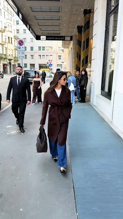 #AliaBhatt Looks Stunning at #Milan for #Gucci