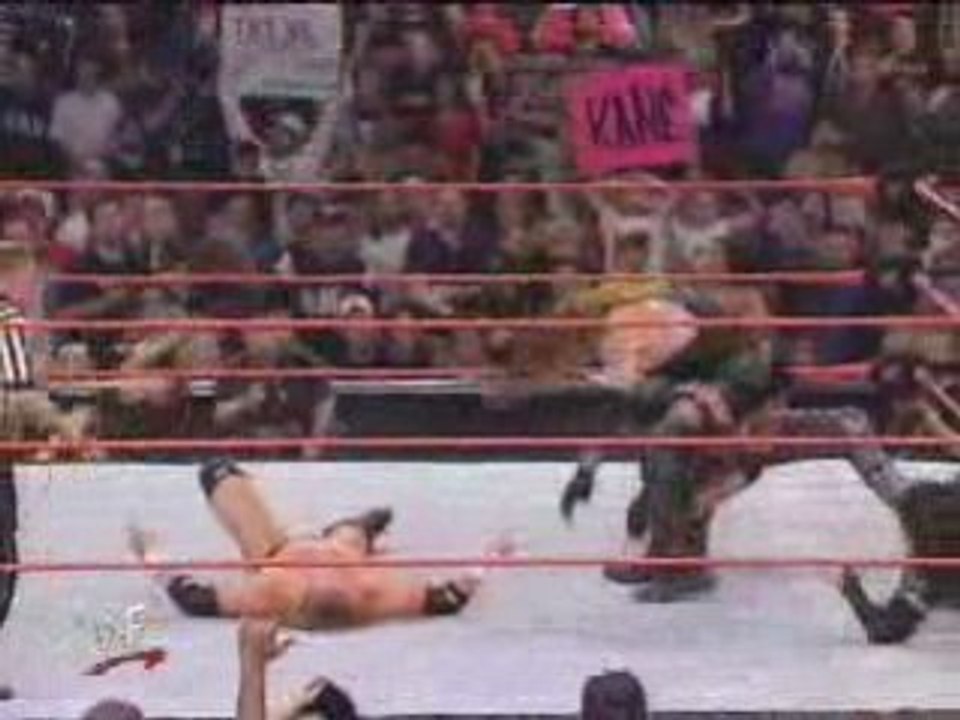 Wwe - taker,kane hardy boyz vs stone cold,triple h,edge